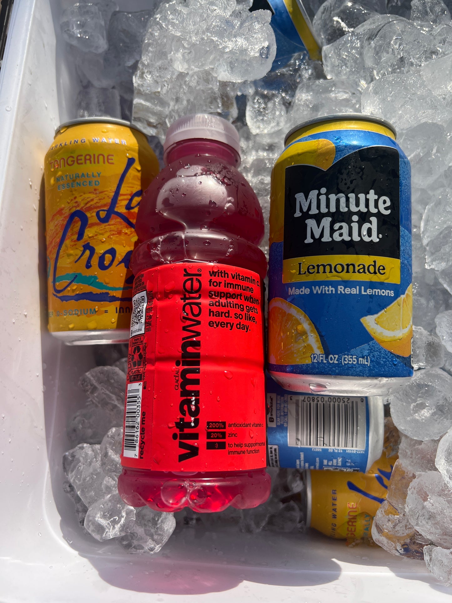 Sparkling water/soda/Non alcoholic drinks